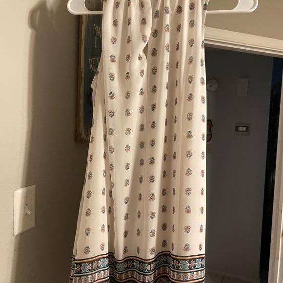 White shirt dress - Picture 2 of 2